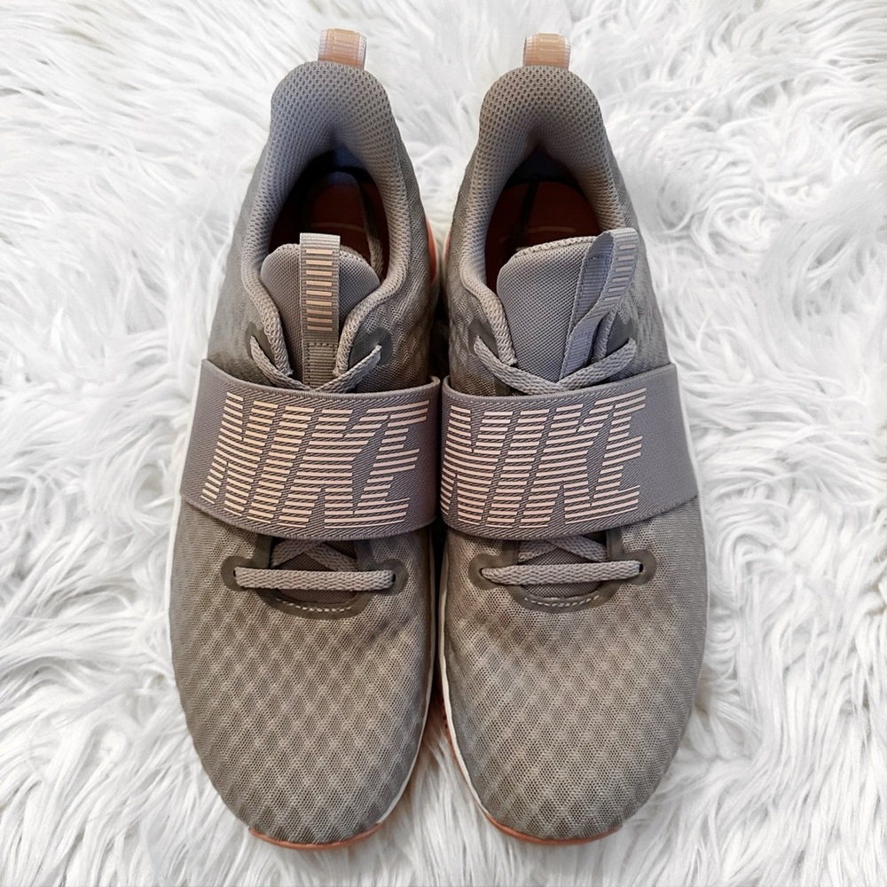 Women Nike Gray Pink Renew In-Season TR 9 Running Tennis Shoes Size 8